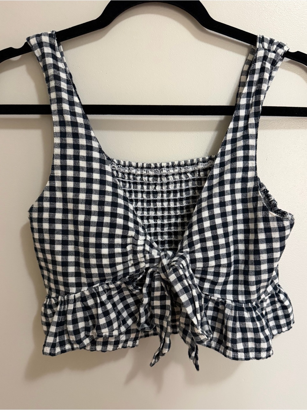 American Eagle Gingham Smocked Tie-Back Crop Top Ruffle Hem Linen Blend Small - Picture 4 of 9